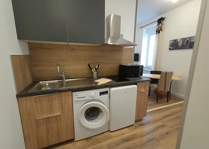 Le 28 Frater * 미요