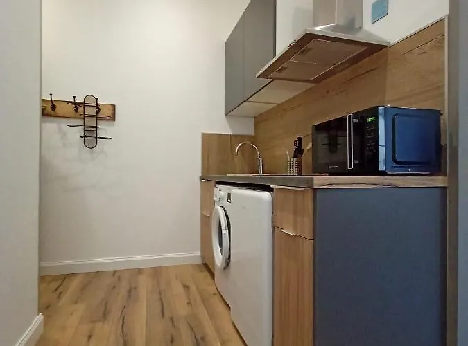 Le 28 Frater * 미요